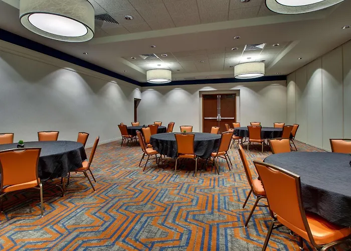 Drury Inn & Suites Iowa City Coralville